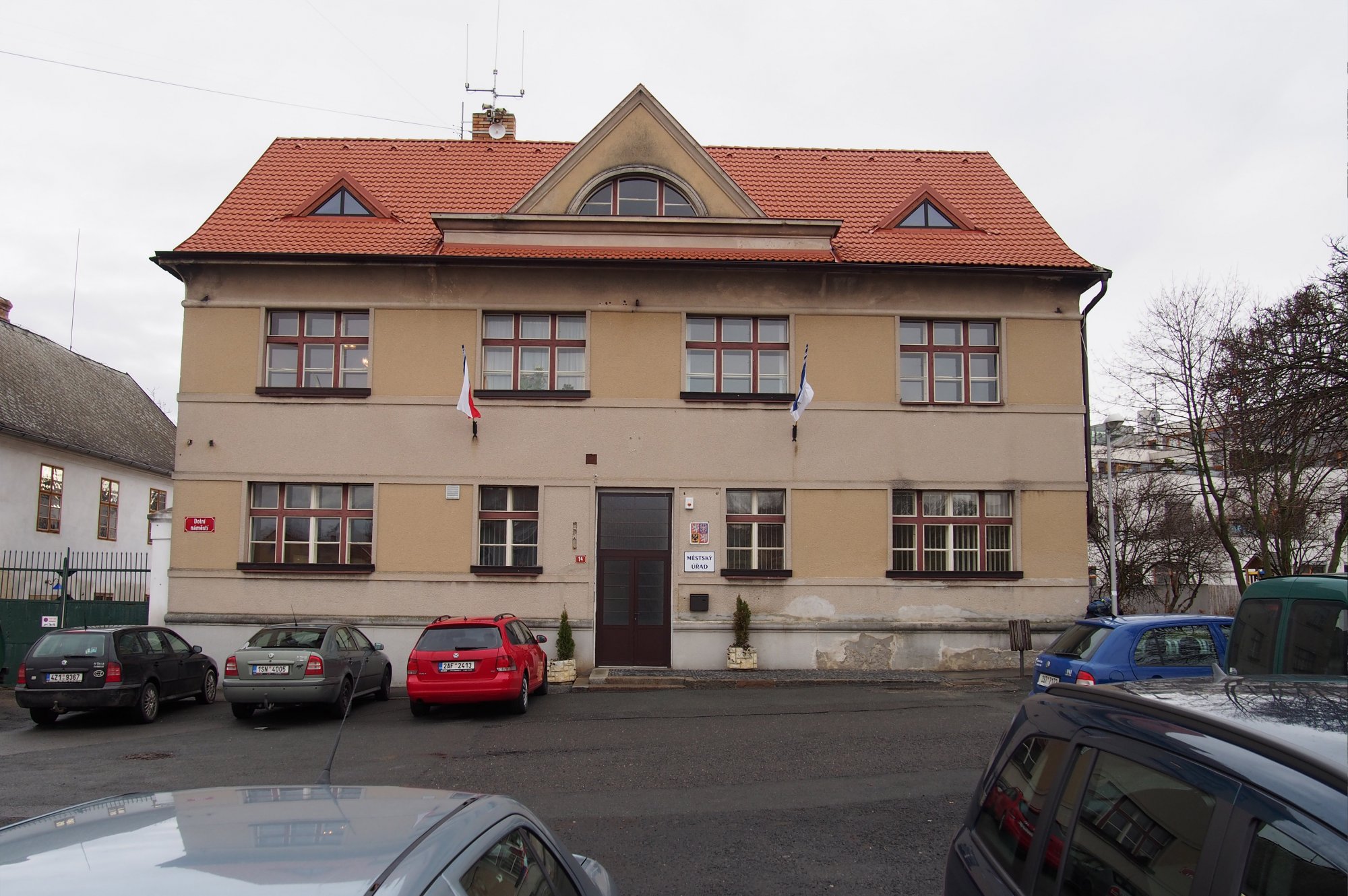 rekonstrukce fas&aacute;d M&Uacute; Odolena Voda