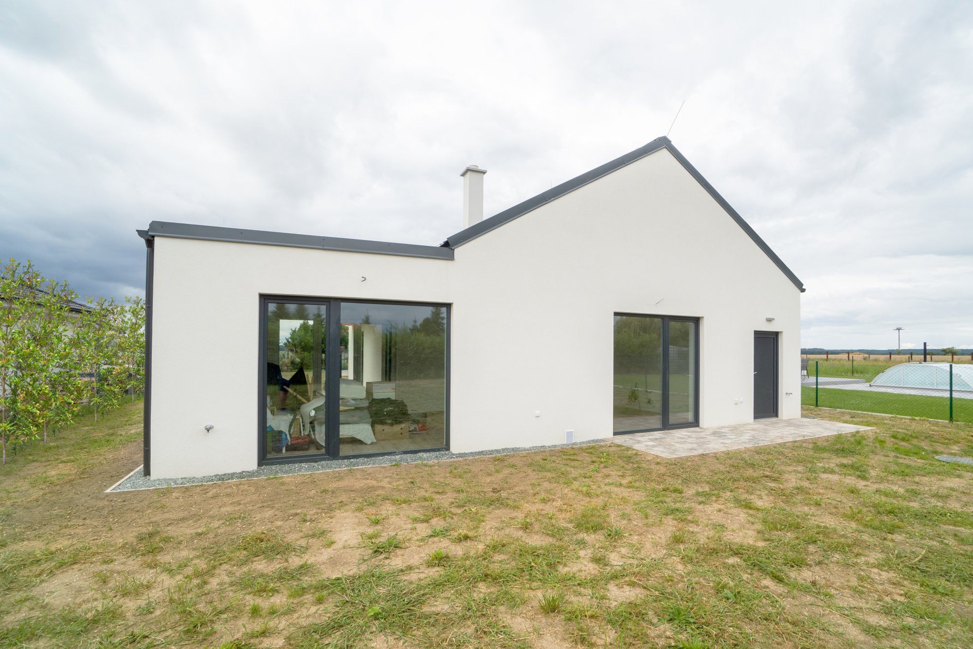 rodinn&yacute; dům v Krakovanech