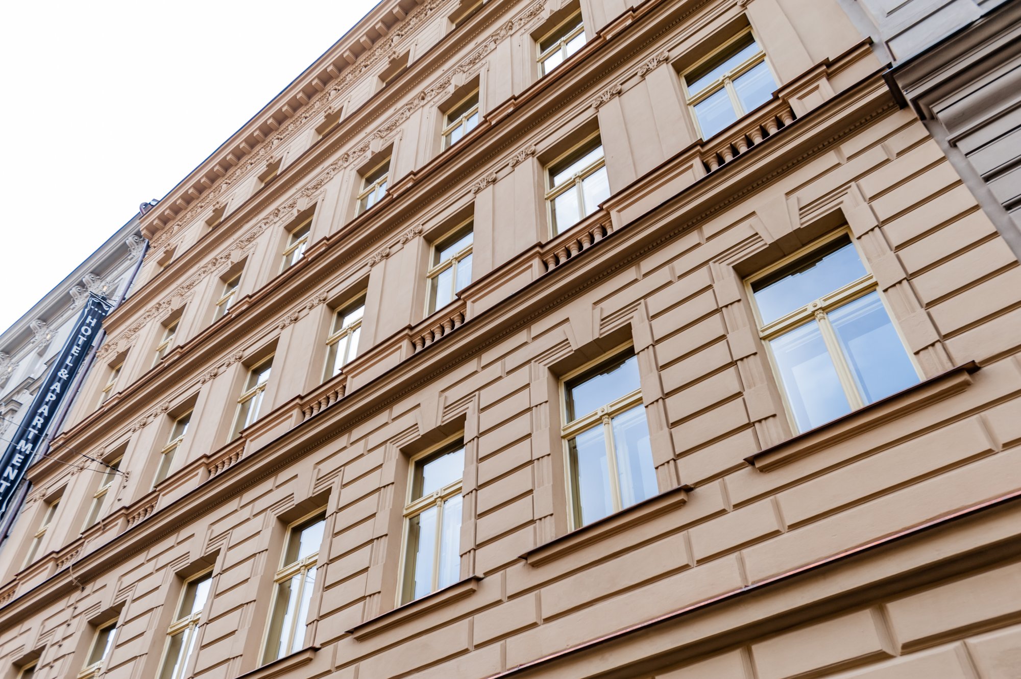 Luis L&eacute;ger House